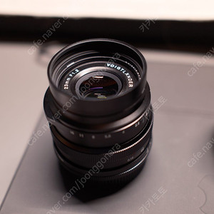 보이그랜더 녹턴 23mm F1.2 렌즈 후지마운트 팝니다.