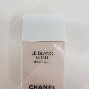 샤넬 메이크업베이스 르 블랑 라 바즈 브라이트닝 로제 (복숭아 메베) 30ml 45000원
