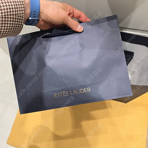 에스티로더 갈색병 세트 50% 임직원 가격으로 드립니다.