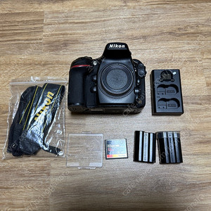 니콘 D800 전투형 팝니다