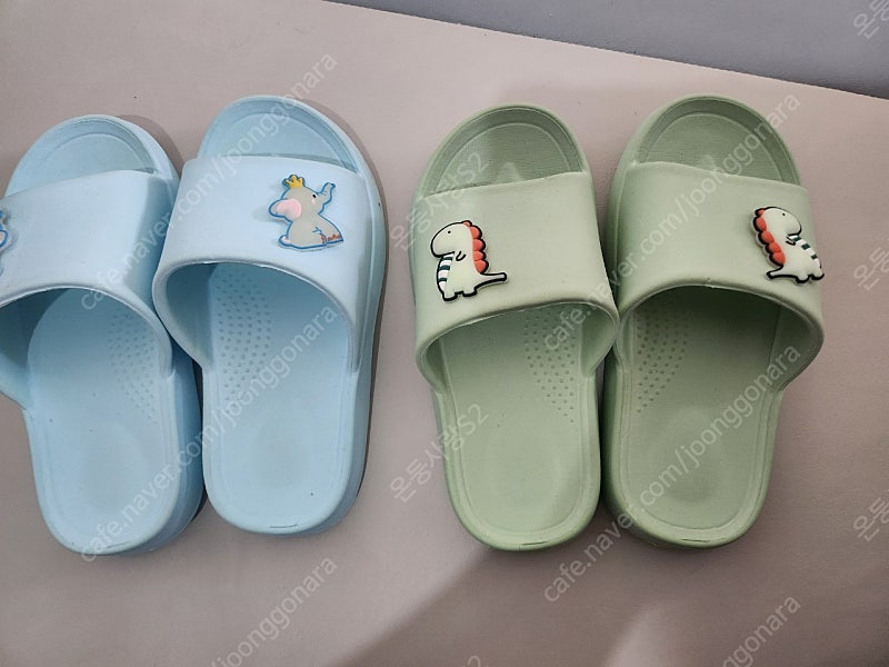 쌍둥이 가능)크록스 샌달 165~170/C10/블루와블랙 2켤레 & 방한화호환용내피& 욕실화(170) 일괄판매--2