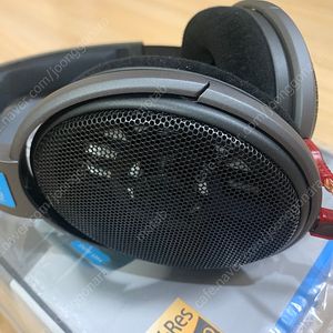젠하이저 hd600