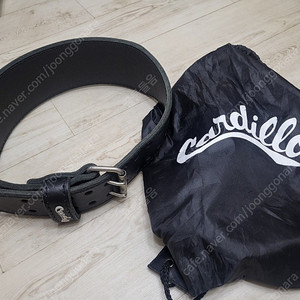 카딜로 310 dl S(스몰)사이즈 팝니다.