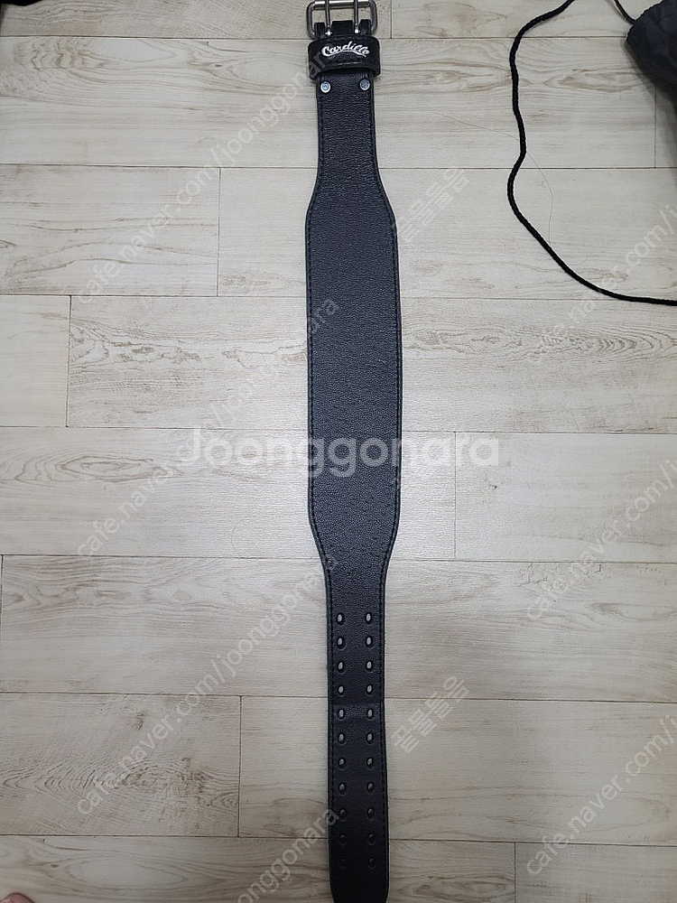 카딜로 310 dl S(스몰)사이즈 팝니다.--1