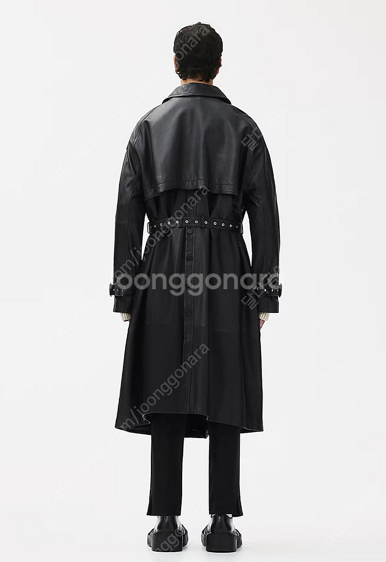 Rokh x H&M 콜라보 레더 트렌치코트--9