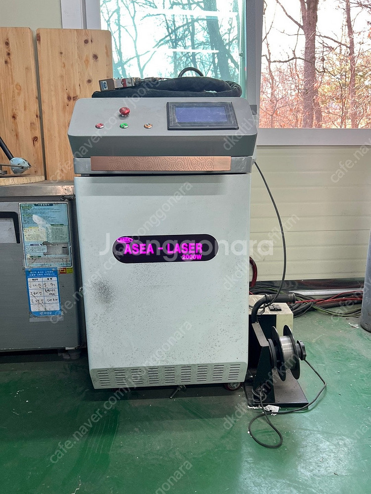 아세아 레이저 용접기 2000w (중고) 판매합니다. ...--1