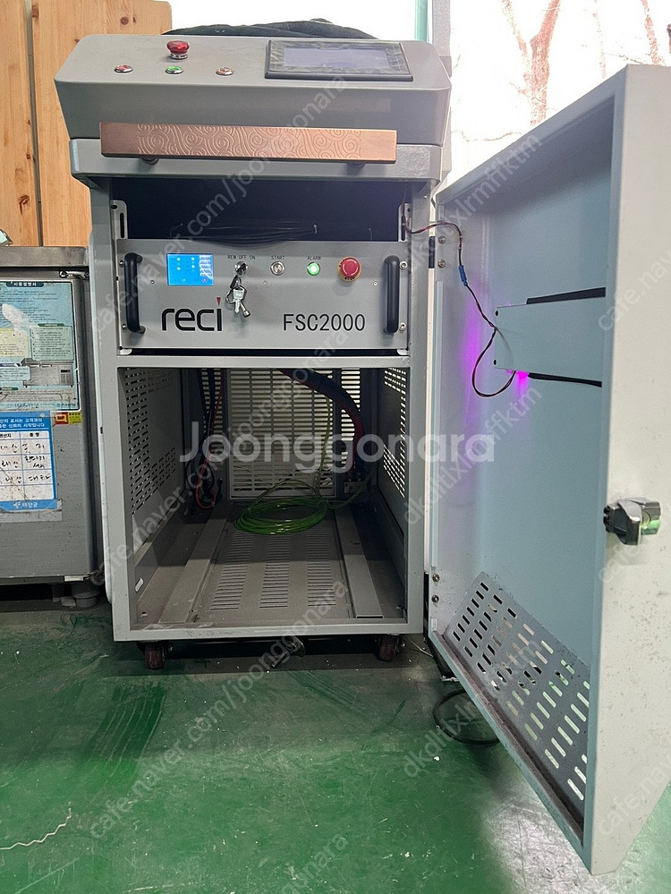 아세아 레이저 용접기 2000w (중고) 판매합니다. ...--2