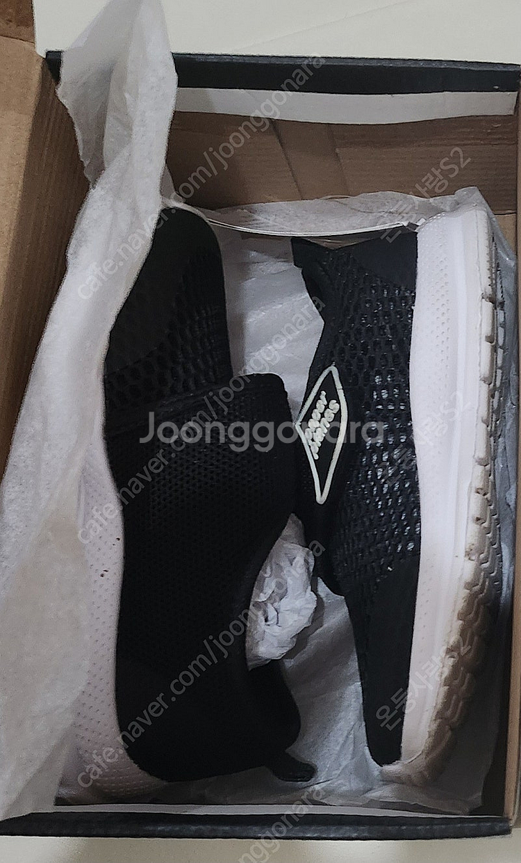 페이퍼플레인 메쉬운동화 블랙 180(170가능) 판매--1