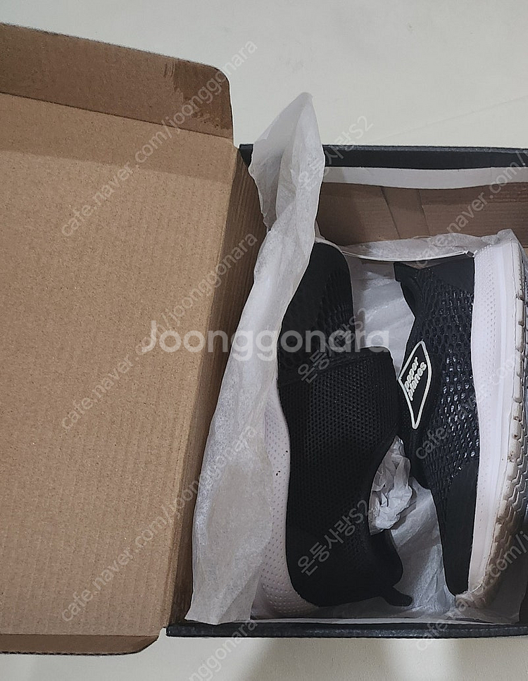 페이퍼플레인 메쉬운동화 블랙 180(170가능) 판매--2