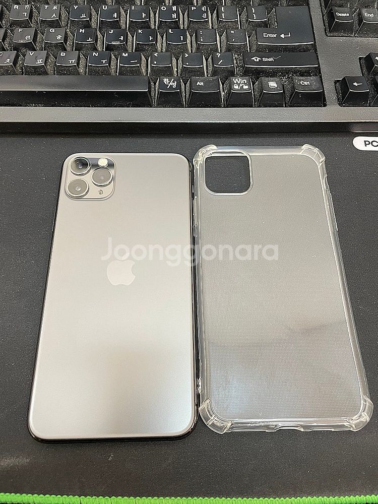 아이폰11프로맥스 그레이 64GB 상태좋은 중고34만팝...--0