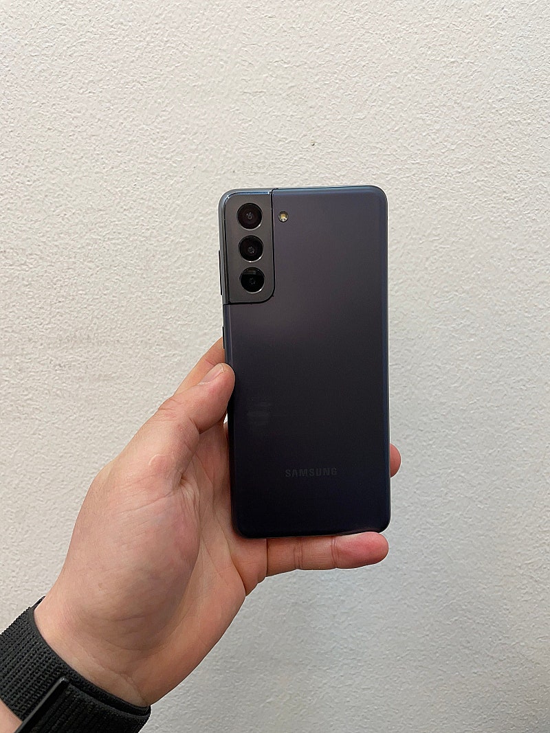 갤럭시S21 그레이 256GB 무잔상 상태좋은 중고23...--0