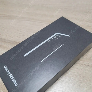 갤럭시 S25 울트라 티타늄 블랙 1TB 자급제 / 오늘 개봉한 새제품
