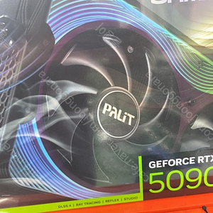 이엠택 RTX5090 게임락 460만원 판매합니다.