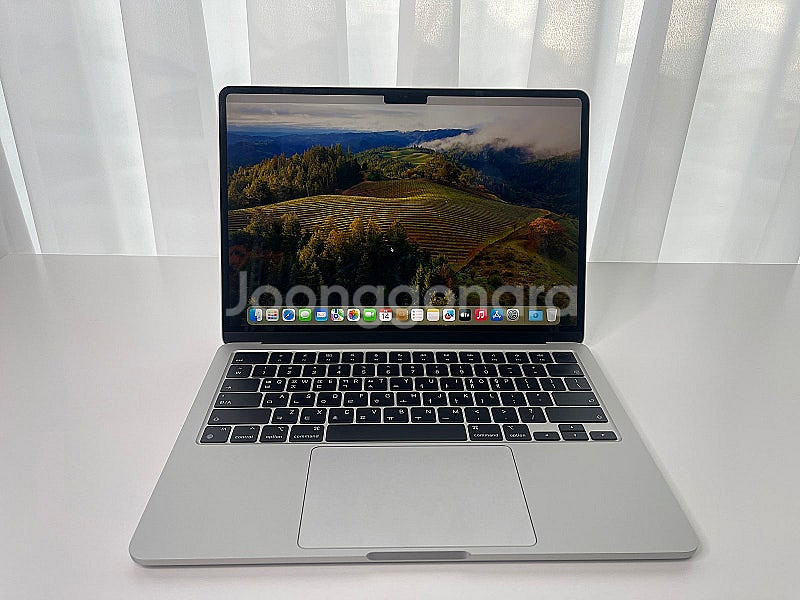 애플 맥북에어13 M2 8Core 10GPU 실버 (램...--1