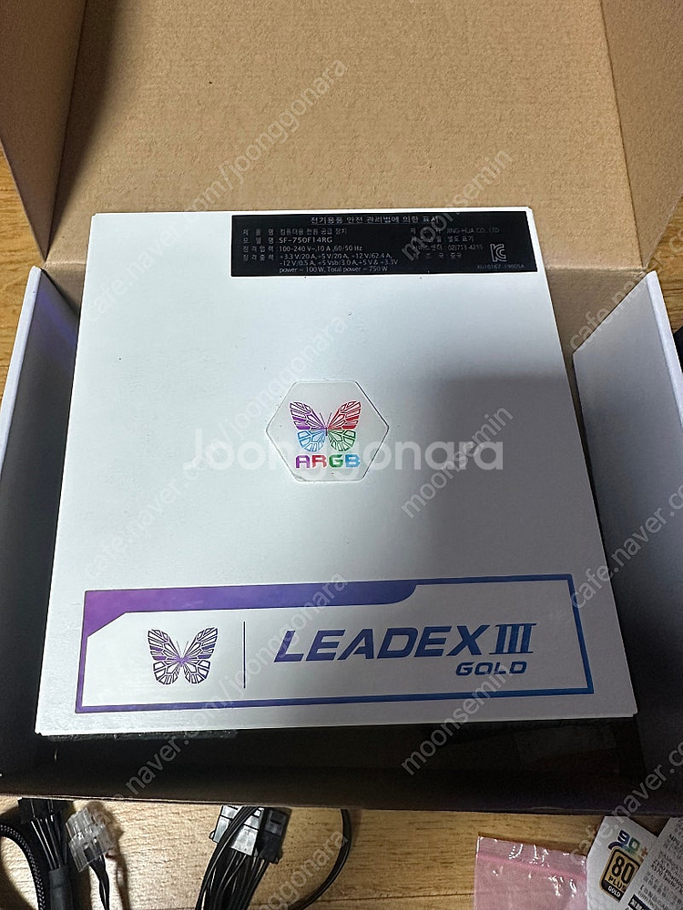 슈퍼플라워 LEADEX III 750W argb 화이트...--4