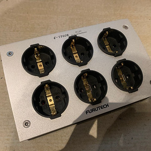 furutech e-tp60e 멀티탭 후루텍