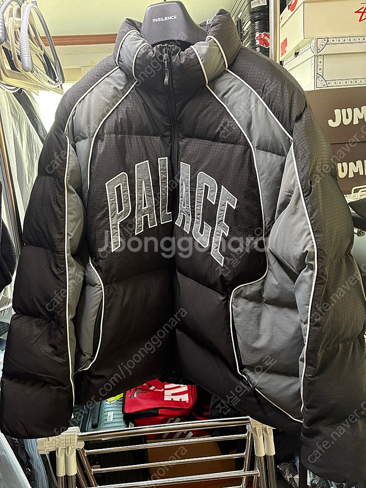 팔라스 스포츠 밋 푸퍼 블랙 그레이 패딩 팝니다--0