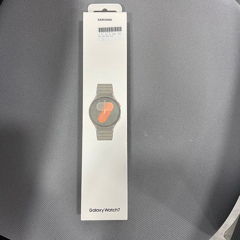 갤럭시워치6 40mm 그린 미개봉 새상품 팝니다. 17...--0