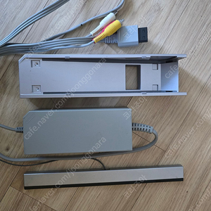 닌텐도위 wii 정품 전원어뎁터 등 부품 일괄 판매 합니다.