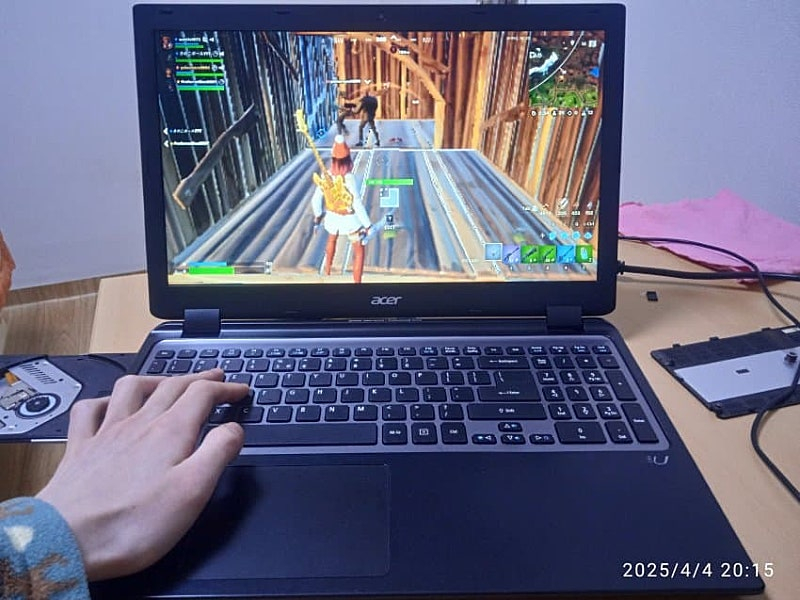 고성능 게이밍 노트북 Acer Aspire M3-581TG MA50_HX i5-2467M GT 640M 이미지