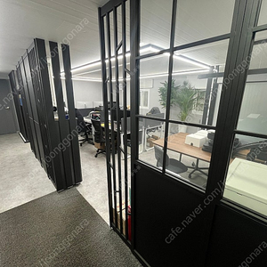 6x8 사무실로 깨끗하게 사용한 컨테이너 판매합니다.