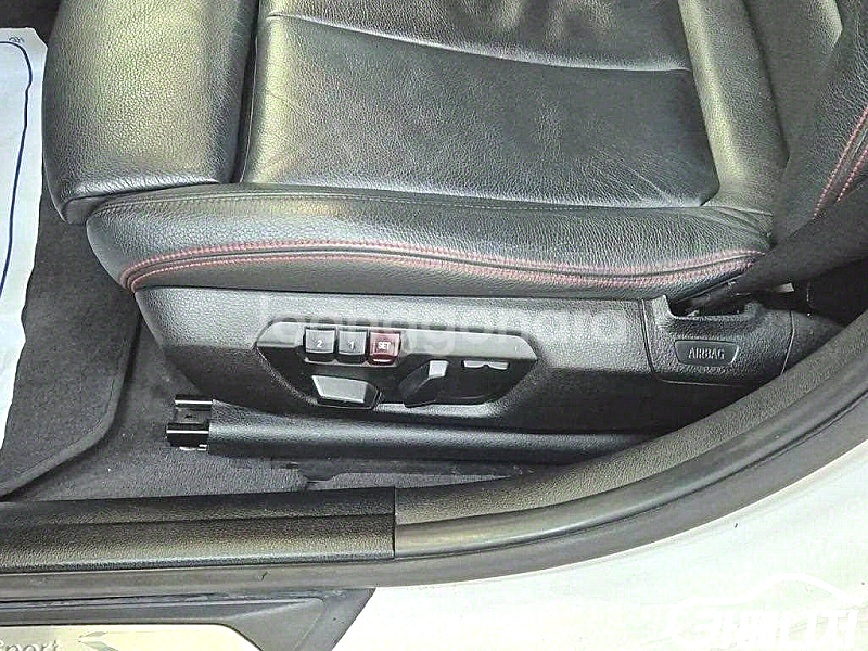 [BMW]3시리즈 (F30) 320d 스포츠 (5인승)...--7