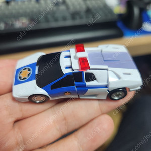 더 합체 다간 경찰차만 판매합니다.