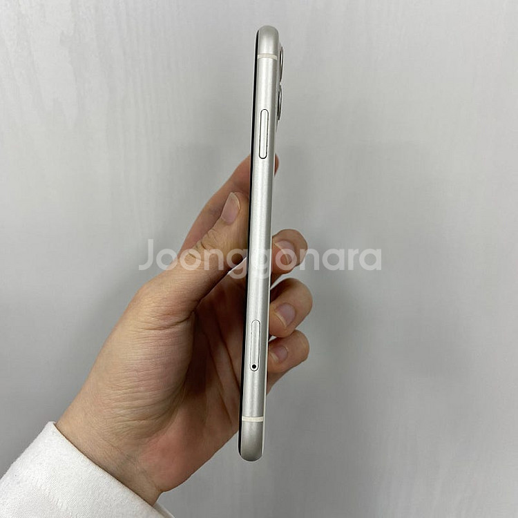 81229 아이폰11 128기가 화이트 공기계 팝니다 ...--4