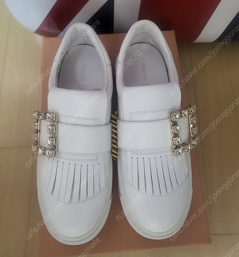 로저비비에 보석 슬립온 새상품 225