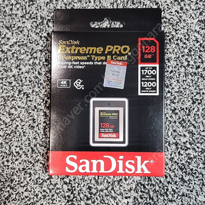 샌디스크 Extreme PRO CFexpress Card Type B 128GB 팝니다.