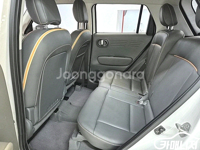 캐스퍼 1.0 가솔린 터보 2023 년 중고차/전액할부...--4