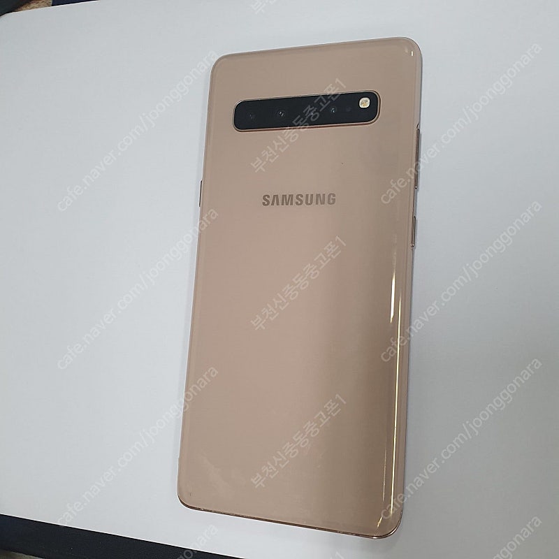 201574 갤럭시S10 5G 골드 256기가 KT 무...--0