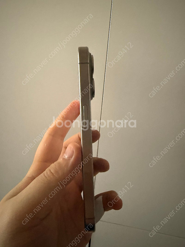 아이폰15프로 내추럴 256 팝니다(리퍼후미사용)--5