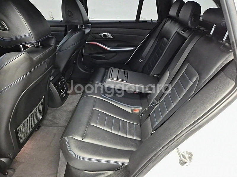 [BMW]3시리즈 (G20) 320i 투어링 M 스포츠 (5인승) 2022 년 휘발유 중고 중고차 전액할부☆중고차리...--3