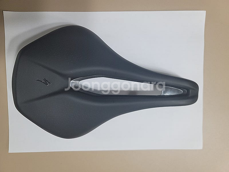 스폐셜라이즈드 파워콤프 안장 155mm 팝니다.--0