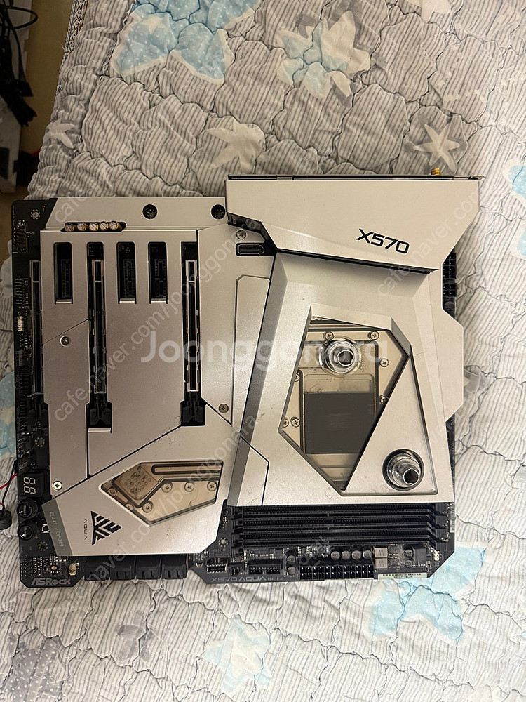 X570 aqua보드 판매--0