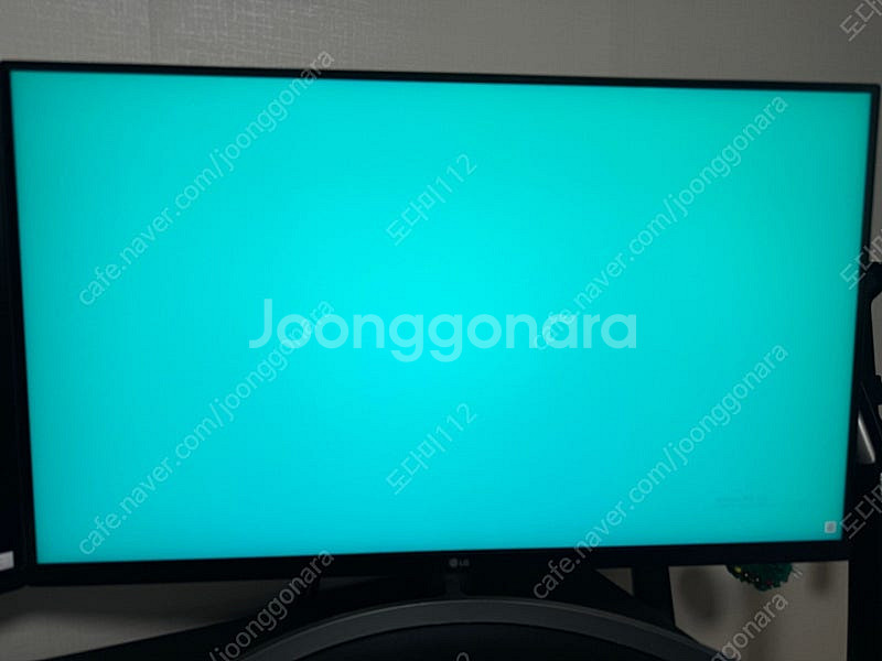 32UL550 모니터 판매합니다.--6