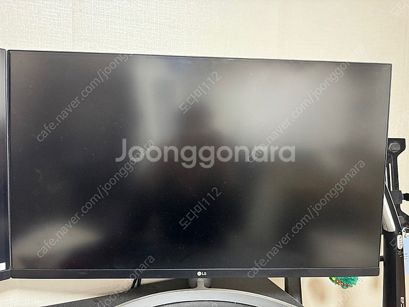 32UL550 모니터 판매합니다.--8