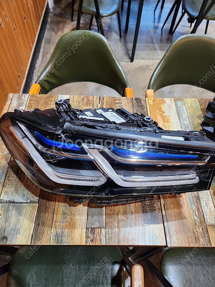 BMW 530E 레이저 라이트 SS급 1대분 판매 합니...--0