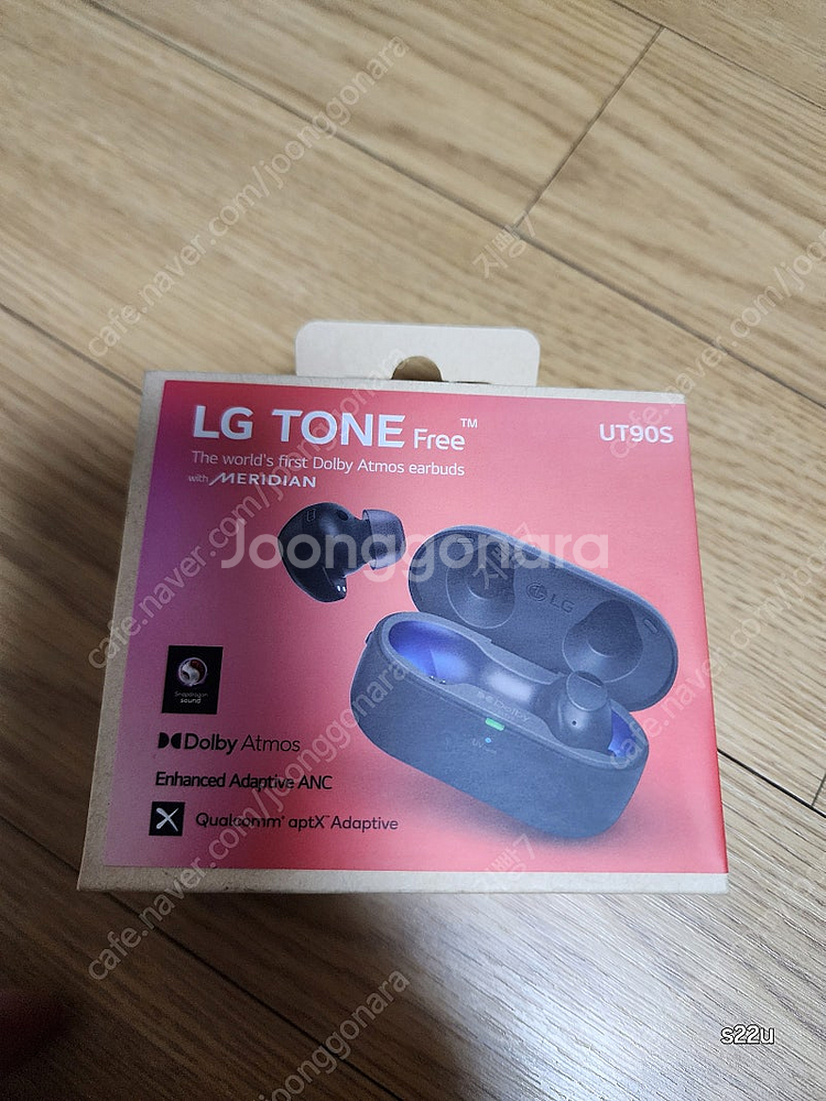 Lg 톤프리 ut90s 이어폰 팝니다.--0