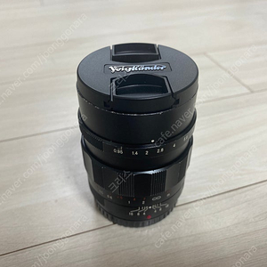 보이그랜더 25mm 녹턴 F0.95 mft마운트