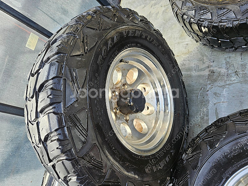 MT31타이어+머드락휠15인치 (한대분)--2