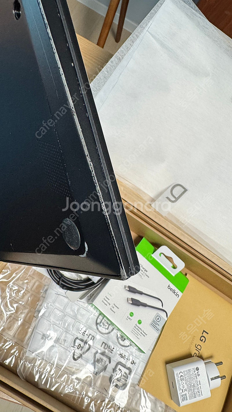 LG gram 2022 블랙 15인치--5