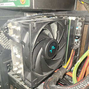 i5 8400 팝니다 + ag400