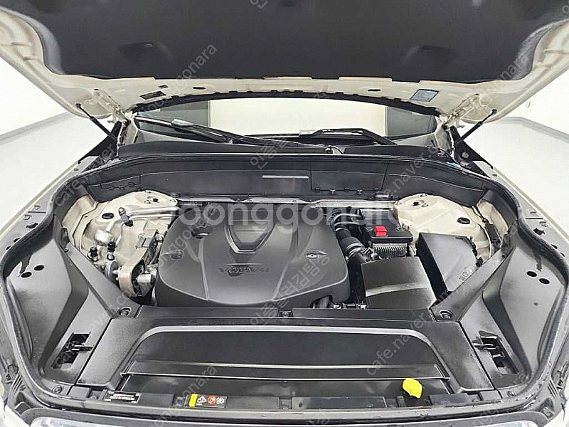 볼보 XC90 2세대 20 D5 AWD 선착순 판매합니...--4