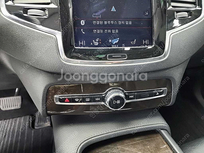 볼보 XC90 2세대 20 D5 AWD 선착순 판매합니...--9