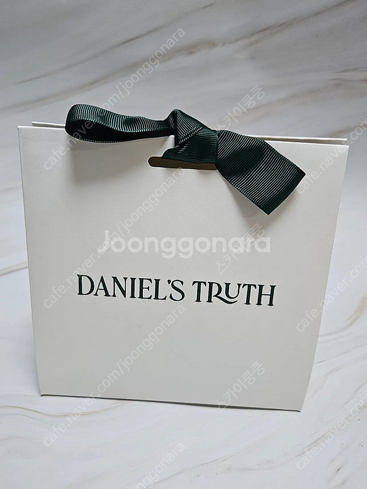 다니엘트루스 퓨어 오일 퍼퓸 밤쉘 10ml--2