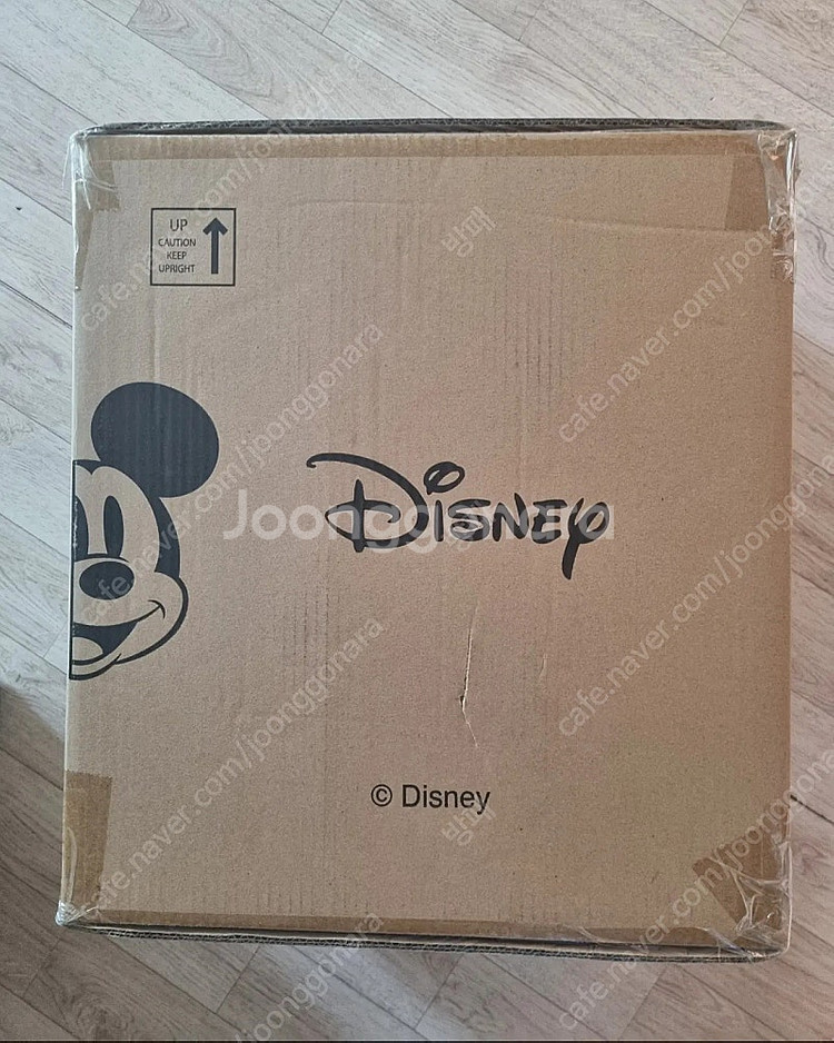 [새상품] 브라이튼 디즈니 하이포 캐리어 18인치 카키 팝니다--1