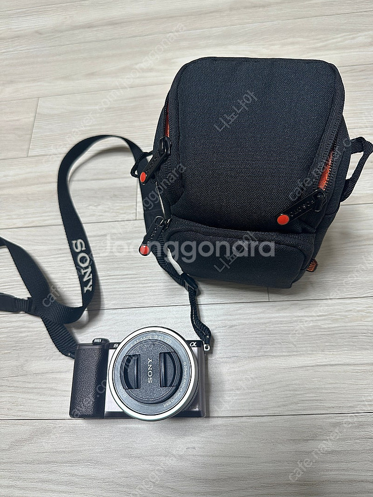 소니 미러리스 a5100 브라운 풀박스--2