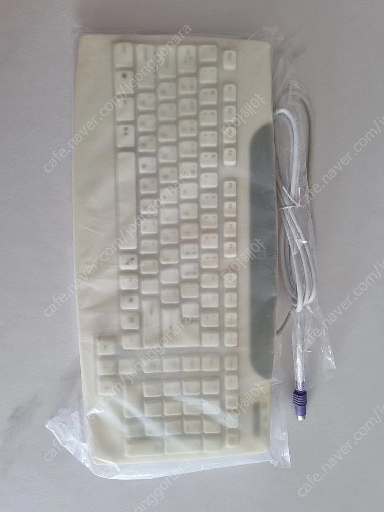 삼보컴퓨터 TG 구형 키보드 레트로 키보드 TRI-750 화이트 미개봉 새제품 팝니다. 이미지